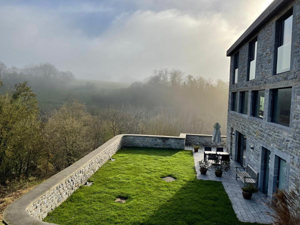 Chambres D'Hotes Les Grisons Houyet ภายนอก รูปภาพ